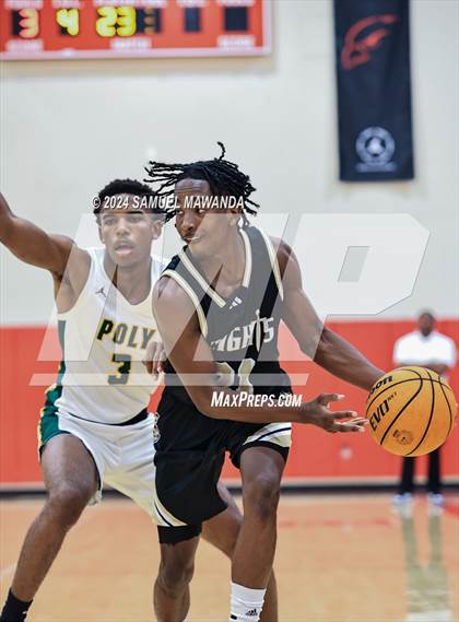 Thumbnail 3 in Long Beach Poly vs Bishop Montgomery  (Take Flight Challenge) photogallery.