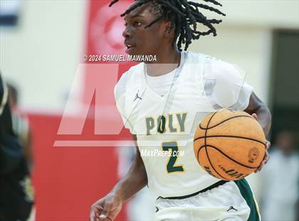 Thumbnail 3 in Long Beach Poly vs Bishop Montgomery  (Take Flight Challenge) photogallery.