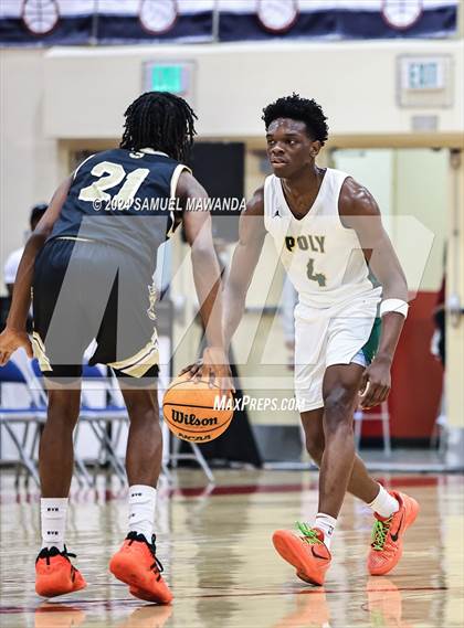 Thumbnail 2 in Long Beach Poly vs Bishop Montgomery  (Take Flight Challenge) photogallery.