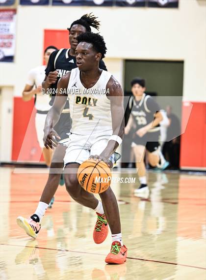 Thumbnail 3 in Long Beach Poly vs Bishop Montgomery  (Take Flight Challenge) photogallery.