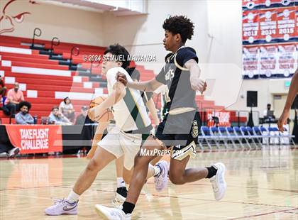 Thumbnail 3 in Long Beach Poly vs Bishop Montgomery  (Take Flight Challenge) photogallery.