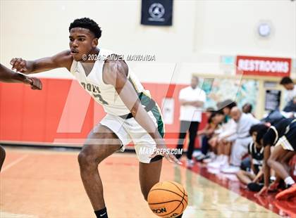 Thumbnail 2 in Long Beach Poly vs Bishop Montgomery  (Take Flight Challenge) photogallery.