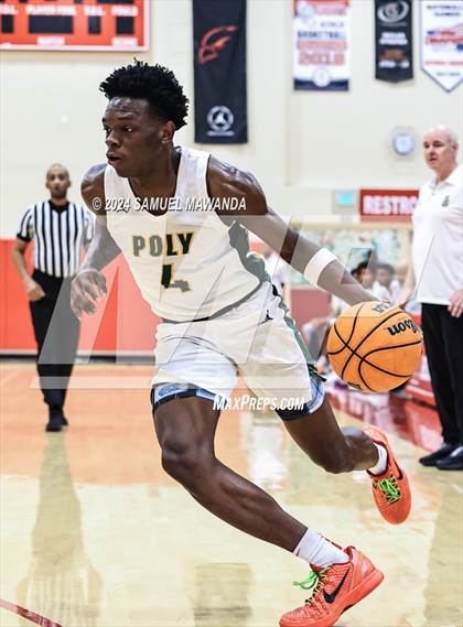 Thumbnail 3 in Long Beach Poly vs Bishop Montgomery  (Take Flight Challenge) photogallery.