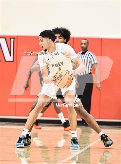 Thumbnail 3 in Long Beach Poly vs Bishop Montgomery  (Take Flight Challenge) photogallery.