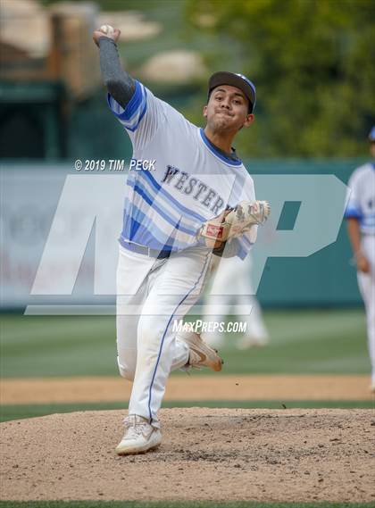 Thumbnail 1 in Sunny Hills vs. Western photogallery.