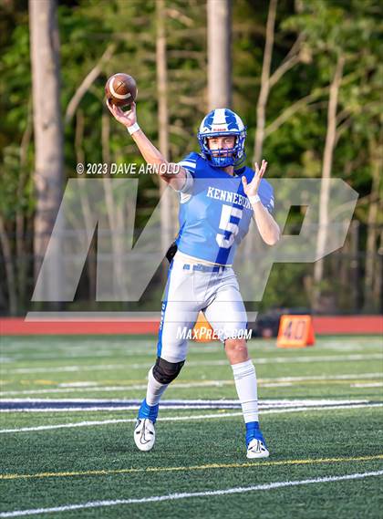 Thumbnail 2 in Deering @ Kennebunk photogallery.
