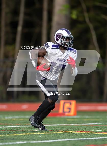 Thumbnail 3 in Deering @ Kennebunk photogallery.
