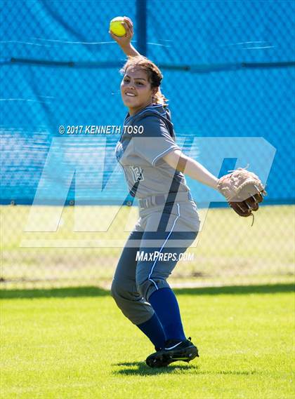Thumbnail 2 in Boerne @ Jay (SAISD Tournament) photogallery.