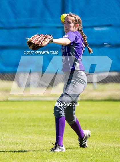 Thumbnail 3 in Boerne @ Jay (SAISD Tournament) photogallery.