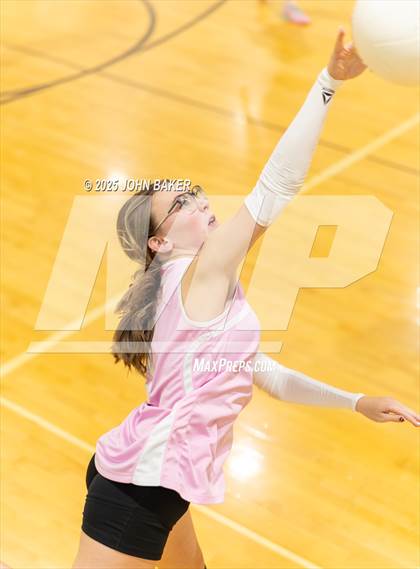 Thumbnail 1 in FR: Lowry @ Churchill County photogallery.