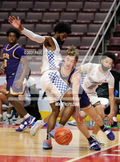 Thumbnail 3 in Constitution vs. Our Lady of the Sacred Heart (PIAA 2A Championship) photogallery.