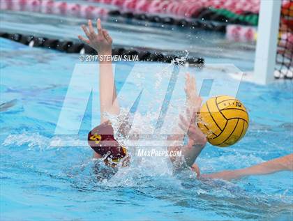 Thumbnail 2 in Granite Hills vs. Torrey Pines (CIF SDS D1 Quarterfinal) photogallery.