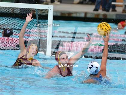 Thumbnail 2 in Granite Hills vs. Torrey Pines (CIF SDS D1 Quarterfinal) photogallery.