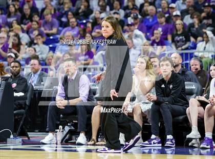 Thumbnail 3 in Boerne vs. Canyon (UIL 4A Basketball Semifinal) photogallery.