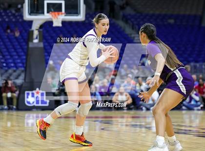 Thumbnail 1 in Boerne vs. Canyon (UIL 4A Basketball Semifinal) photogallery.