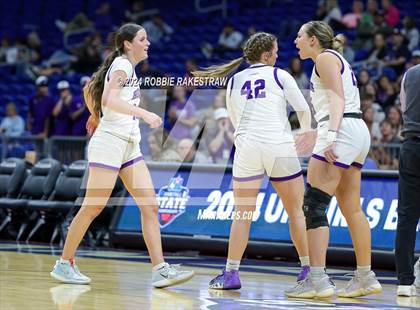 Thumbnail 2 in Boerne vs. Canyon (UIL 4A Basketball Semifinal) photogallery.