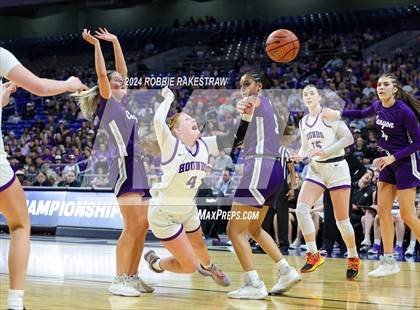 Thumbnail 1 in Boerne vs. Canyon (UIL 4A Basketball Semifinal) photogallery.