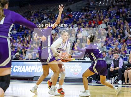 Thumbnail 1 in Boerne vs. Canyon (UIL 4A Basketball Semifinal) photogallery.