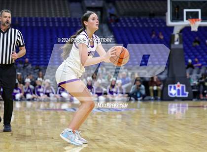 Thumbnail 1 in Boerne vs. Canyon (UIL 4A Basketball Semifinal) photogallery.
