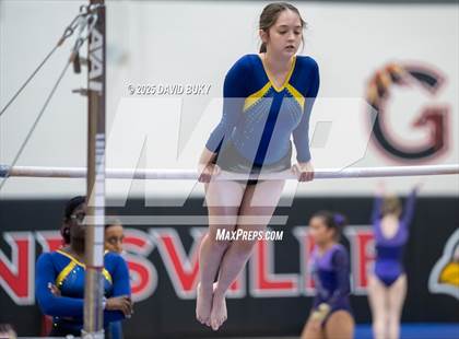 Thumbnail 3 in Gainesville Invitational (Uneven Bars) photogallery.