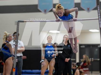 Thumbnail 1 in Gainesville Invitational (Uneven Bars) photogallery.