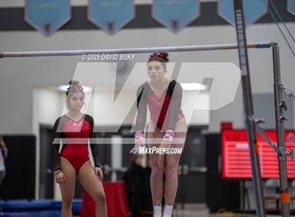 Thumbnail 3 in Gainesville Invitational (Uneven Bars) photogallery.