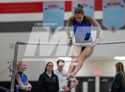 Thumbnail 3 in Gainesville Invitational (Uneven Bars) photogallery.