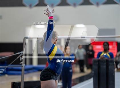 Thumbnail 2 in Gainesville Invitational (Uneven Bars) photogallery.