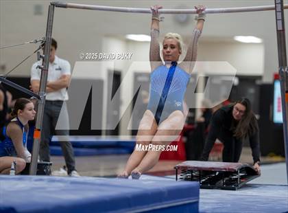 Thumbnail 3 in Gainesville Invitational (Uneven Bars) photogallery.