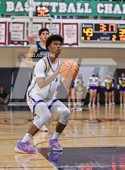 Thumbnail 3 in San Ysidro vs. St. Augustine (CIF San Diego Section Open Final) photogallery.
