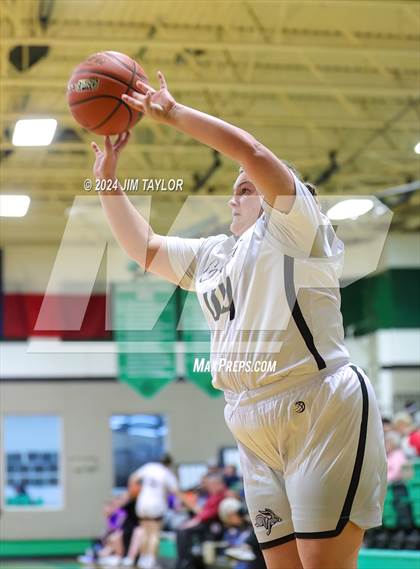 Thumbnail 2 in Graford vs Ballinger (Battle at the Den Classic) photogallery.