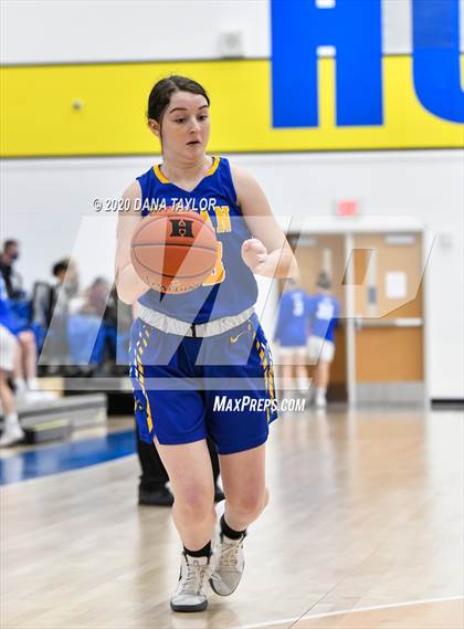 Thumbnail 2 in Lipan @ Huckabay photogallery.