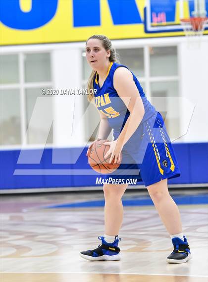 Thumbnail 1 in Lipan @ Huckabay photogallery.
