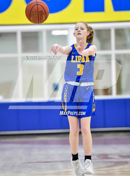 Thumbnail 1 in Lipan @ Huckabay photogallery.