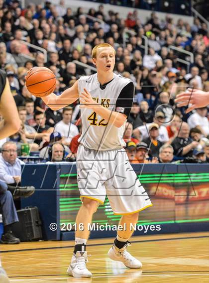 Thumbnail 3 in Centerville vs. Lakota East (OHSAA Southwest Regional Playoff) photogallery.