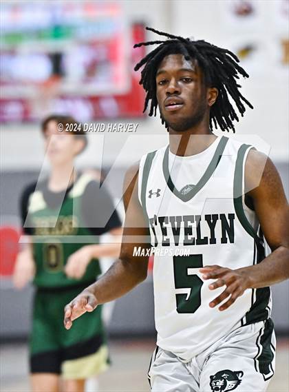 Thumbnail 2 in D'Evelyn vs Bear Creek photogallery.