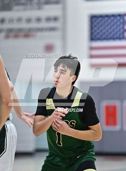 Thumbnail 1 in D'Evelyn vs Bear Creek photogallery.