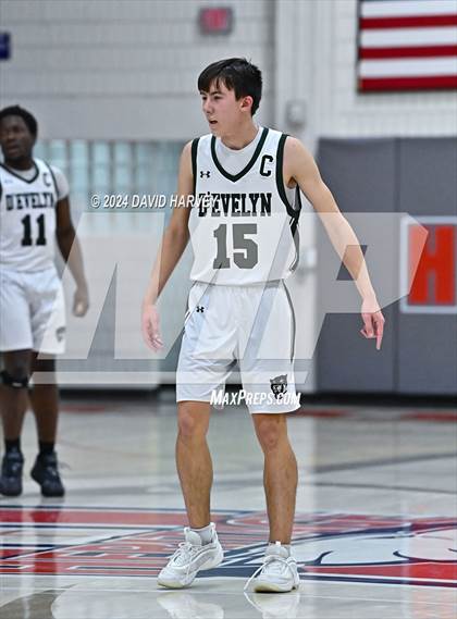Thumbnail 2 in D'Evelyn vs Bear Creek photogallery.