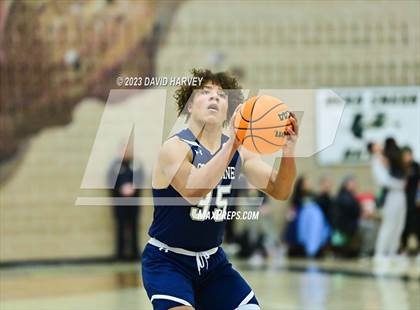 Thumbnail 3 in Columbine vs Bear Creek photogallery.