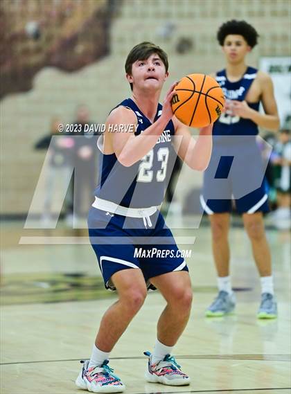 Thumbnail 2 in Columbine vs Bear Creek photogallery.