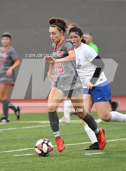 Thumbnail 3 in Tivy vs Lee [Robert E.] (Austin Lakes Elite Showcase) photogallery.