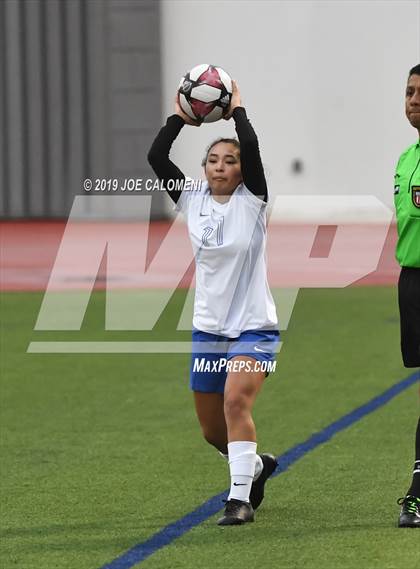 Thumbnail 2 in Tivy vs Lee [Robert E.] (Austin Lakes Elite Showcase) photogallery.
