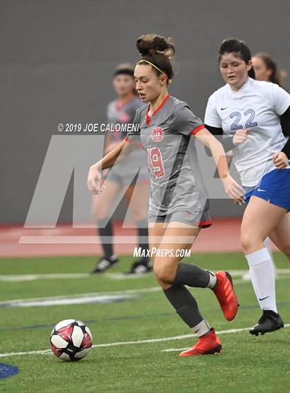 Thumbnail 2 in Tivy vs Lee [Robert E.] (Austin Lakes Elite Showcase) photogallery.