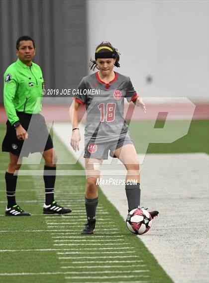 Thumbnail 2 in Tivy vs Lee [Robert E.] (Austin Lakes Elite Showcase) photogallery.
