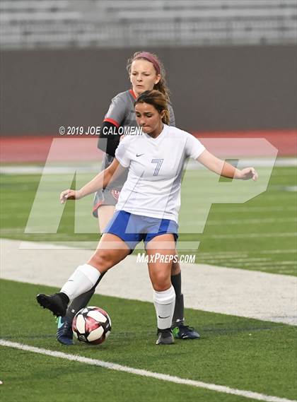 Thumbnail 3 in Tivy vs Lee [Robert E.] (Austin Lakes Elite Showcase) photogallery.