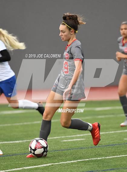 Thumbnail 2 in Tivy vs Lee [Robert E.] (Austin Lakes Elite Showcase) photogallery.