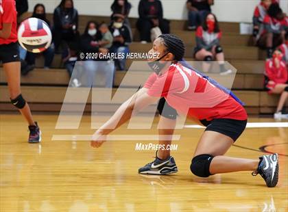 Thumbnail 3 in Manor @ Pflugerville photogallery.