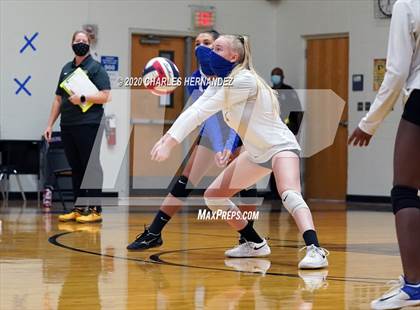 Thumbnail 3 in Manor @ Pflugerville photogallery.