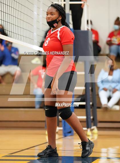 Thumbnail 3 in Manor @ Pflugerville photogallery.