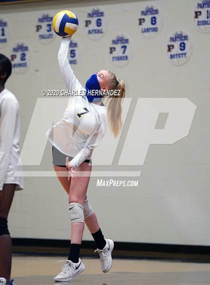 Thumbnail 3 in Manor @ Pflugerville photogallery.